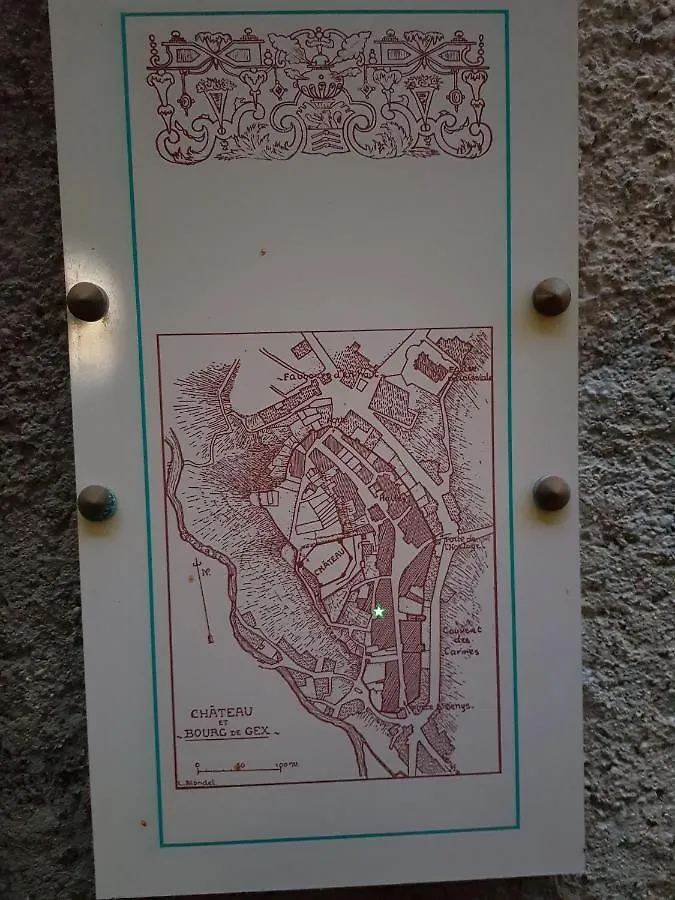 Hebergeneve : Aux Pieds Du Chateau Gex 0*,